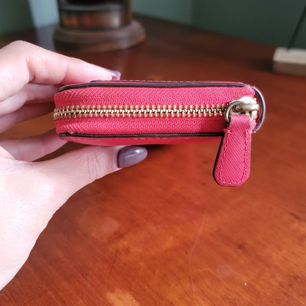 Coach 50427 Darcy Vermillion Red Crossgrain Leather Accordion Zip Wallet